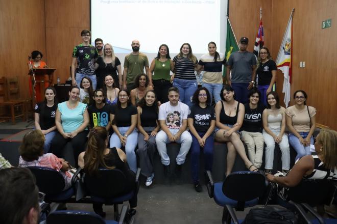 Imagem da Galeria da Notícia: FEF realiza abertura oficial do PIBID e reforça compromisso com a formação docente