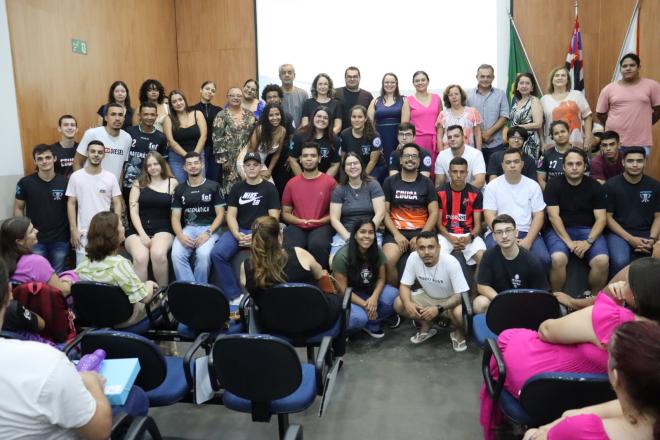 Imagem da Galeria da Notícia: FEF realiza abertura oficial do PIBID e reforça compromisso com a formação docente