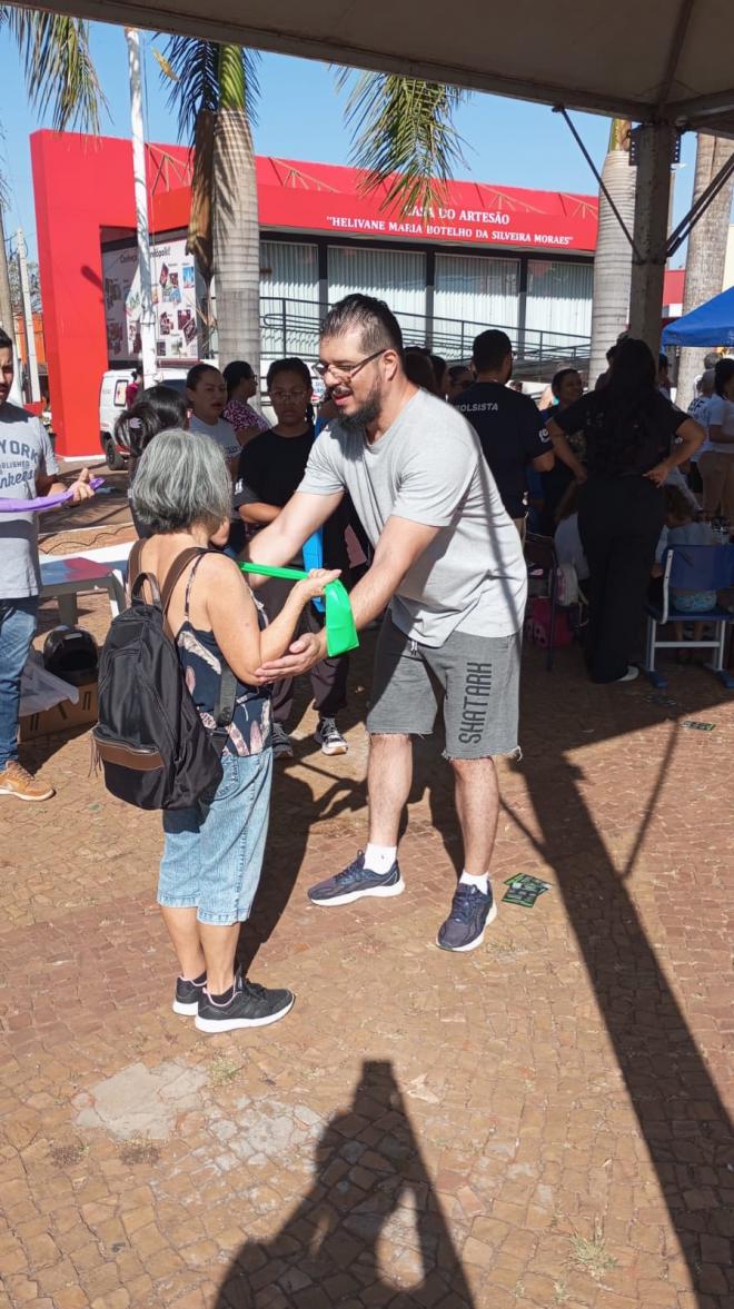 Imagem da Galeria da Notícia: FEF participa do Agita Fernandópolis e reforça incentivo à saúde e bem-estar