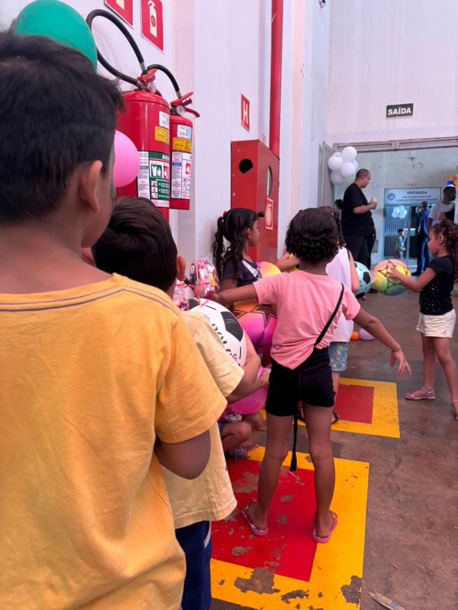 Imagem da Galeria da Notícia: FEF celebra Dia das Crianças com alegria e integração