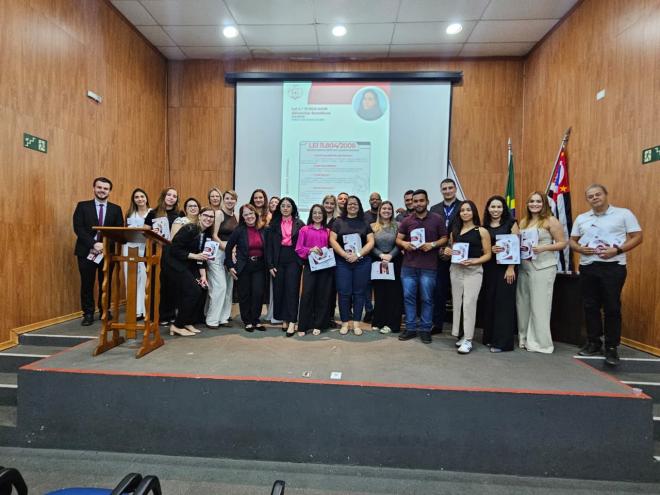 Imagem da Galeria da Notícia: Curso de Direito da FEF lança Cartilha Jurídica Informativa voltada à comunidade