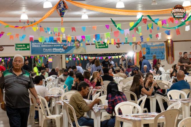 Imagem da Galeria da Notícia: Arraiá do UNIFEF reúne comunidade acadêmica em noite de integração, cultura e tradição