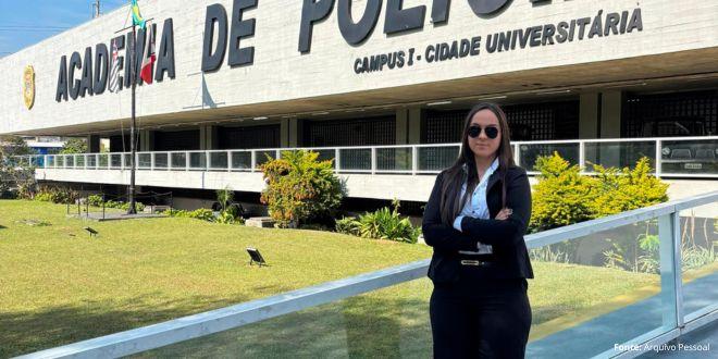 Imagem da Not&iacute;cia: Aluna do curso de Direito da FEF é aprovada em concurso da Polícia Civil e se destaca na região