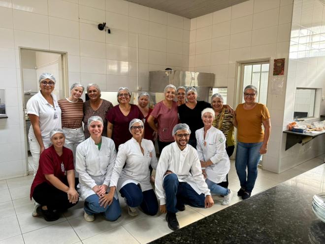 Imagem da Galeria da Not&iacute;cia: UNIFEF promove ação prática em Nutrição na Santa Casa e destaca impacto de egressos na comunidade